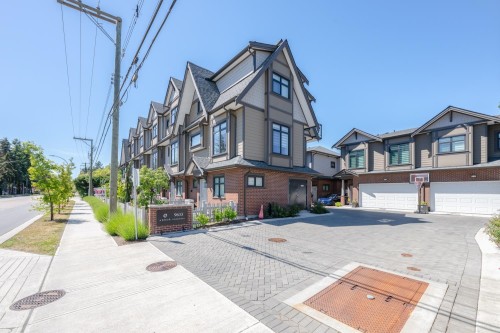 18-9633 Steveston Highway  Richmond, BC V7A 1M7