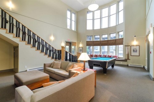 408-2959 Silver Springs Boulevard, Coquitlam, BC - Indoor Photo Showing Other Room