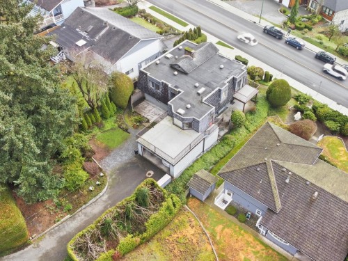 8355 Nelson Avenue, Burnaby, BC - Outdoor