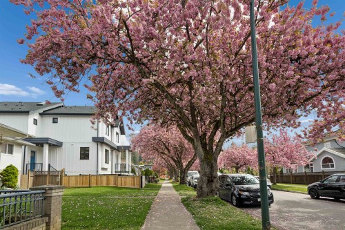 1-3637 46Th Avenue E, Vancouver, BC - Outdoor
