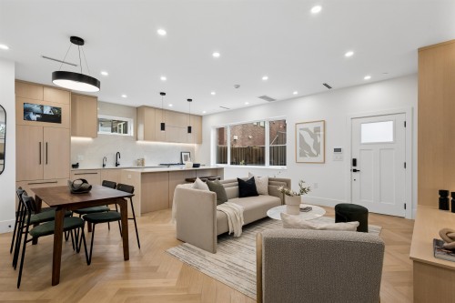 1-3639 46Th Avenue E, Vancouver, BC - Indoor