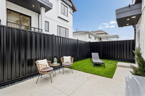 1-3639 46Th Avenue E, Vancouver, BC - Outdoor With Exterior