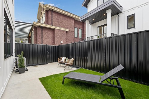 1-3639 46Th Avenue E, Vancouver, BC - Outdoor With Exterior