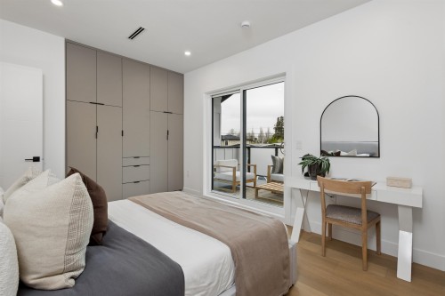 2-3639 46Th Avenue E, Vancouver, BC - Indoor Photo Showing Bedroom
