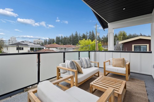 2-3639 46Th Avenue E, Vancouver, BC - Outdoor With Exterior