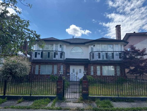 6425 Ontario Street, Vancouver, BC 