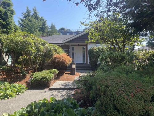 6748 Ash Street, Vancouver, BC - Outdoor