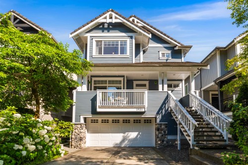 1931 Parkway Boulevard, Coquitlam, BC - Outdoor With Facade