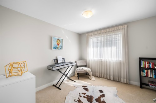 1931 Parkway Boulevard, Coquitlam, BC - Indoor
