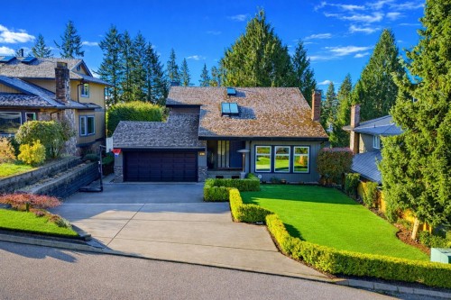 2023 Hill Drive, North Vancouver, BC - Outdoor With Facade