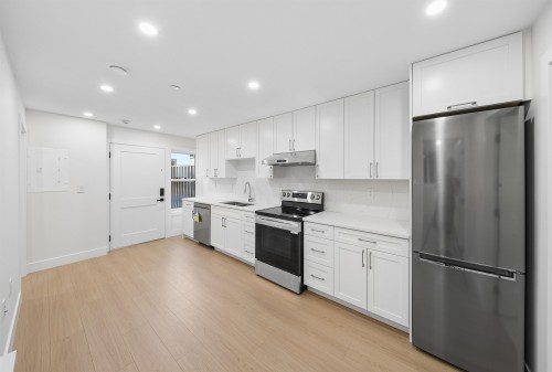 3469 Arbutus Street, Vancouver, BC - Indoor Photo Showing Kitchen With Upgraded Kitchen
