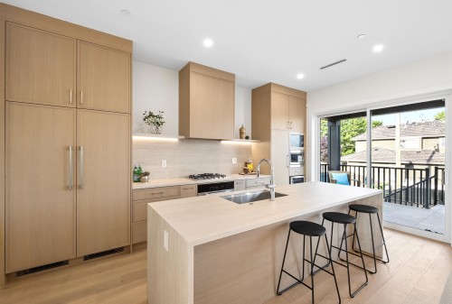 3469 Arbutus Street, Vancouver, BC - Indoor Photo Showing Kitchen With Upgraded Kitchen