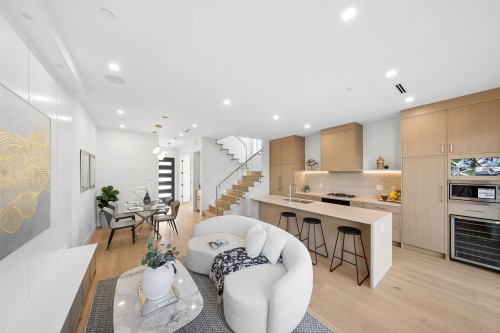 3469 Arbutus Street, Vancouver, BC - Indoor