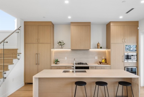 3469 Arbutus Street, Vancouver, BC - Indoor Photo Showing Kitchen With Upgraded Kitchen