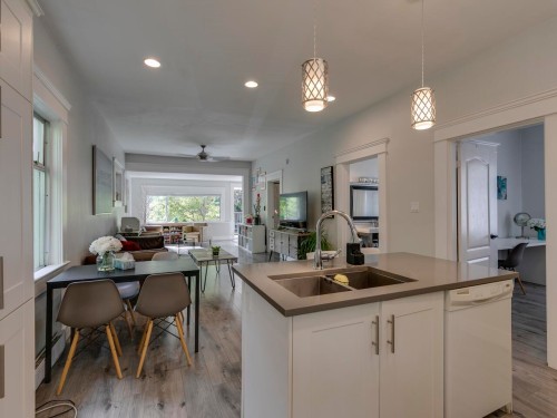 1577 26Th Avenue E, Vancouver, BC 