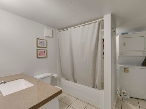 1577 26Th Avenue E, Vancouver, BC 