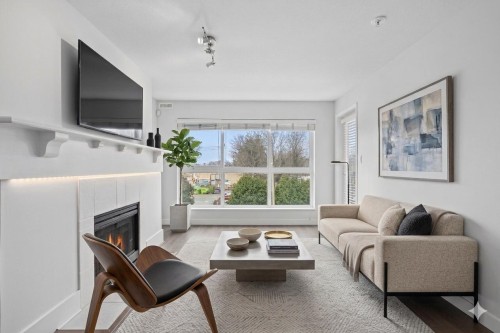 304-5500 Lynas Lane  Richmond, BC V7C 5R5
