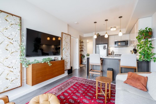 708-384 1St Avenue E, Vancouver, BC 