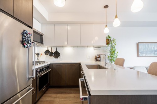 708-384 1St Avenue E, Vancouver, BC 