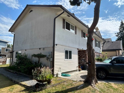 6220 Spender Drive, Richmond, BC - Outdoor With Exterior