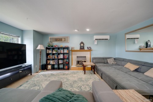 12142 227 Street, Maple Ridge, BC - Indoor Photo Showing Living Room With Fireplace