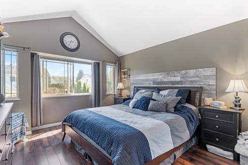 5-22980 Abernethy Lane, Maple Ridge, BC - Indoor Photo Showing Bedroom
