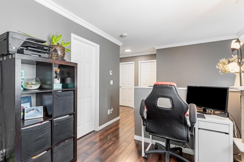 5-22980 Abernethy Lane, Maple Ridge, BC - Indoor Photo Showing Office