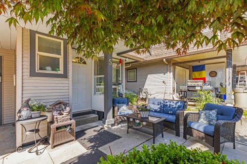 5-22980 Abernethy Lane, Maple Ridge, BC - Outdoor With Deck Patio Veranda With Exterior