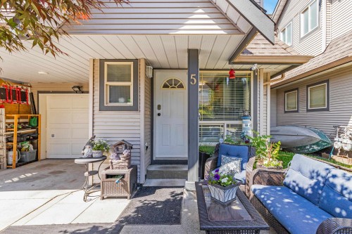 5-22980 Abernethy Lane, Maple Ridge, BC - Outdoor With Exterior