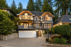 4350 Starlight Way  North Vancouver, BC V7N 3N9