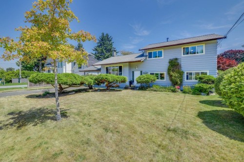 1702 57th Street  Delta, BC V4L 1Y4