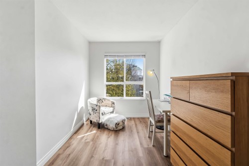 8433 Jellicoe Street, Vancouver, BC - Indoor
