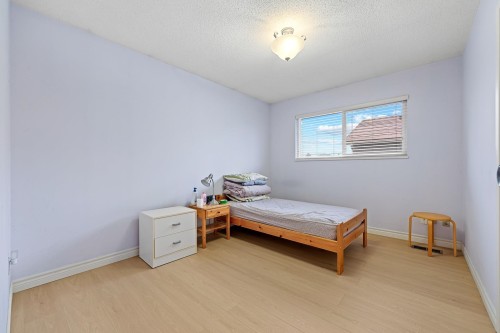 10760 Seamount Road, Richmond, BC - Indoor Photo Showing Bedroom