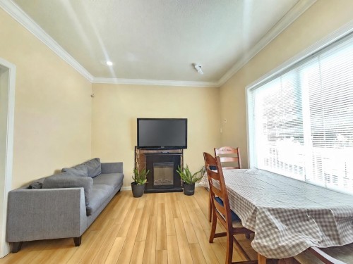 4651 A Canada Way, Burnaby, BC 