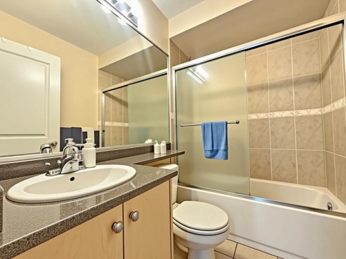 4651 A Canada Way, Burnaby, BC 