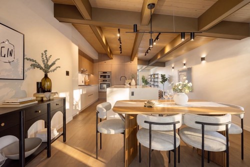 1008 17Th Street W, North Vancouver, BC - Indoor Photo Showing Dining Room