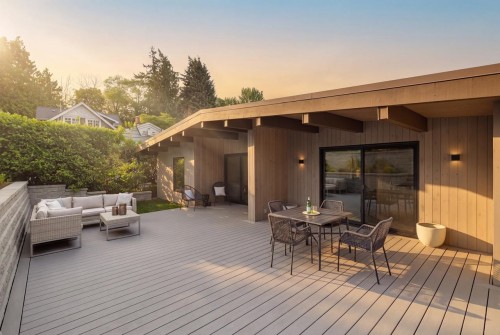 1008 17Th Street W, North Vancouver, BC - Outdoor With Deck Patio Veranda With Exterior