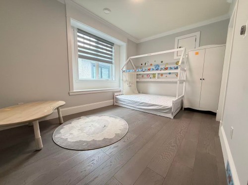 6820 Mayflower Drive, Richmond, BC - Indoor Photo Showing Bedroom
