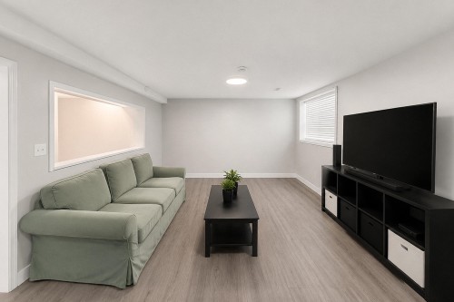 20240 121 Avenue, Maple Ridge, BC - Indoor