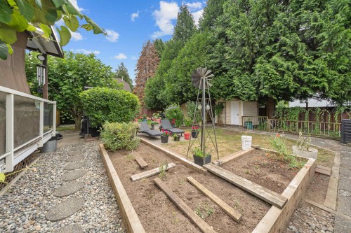 20240 121 Avenue, Maple Ridge, BC - Outdoor