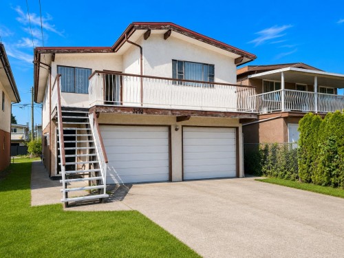 3292 43Rd Avenue E, Vancouver, BC - Outdoor