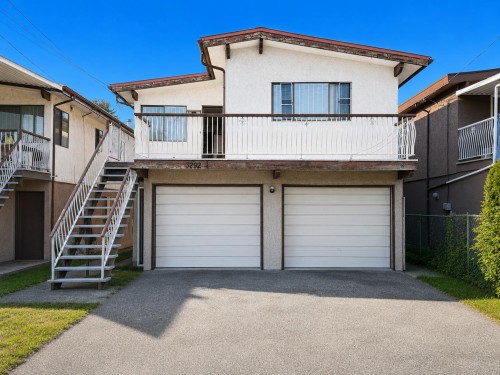3292 43Rd Avenue E, Vancouver, BC - Outdoor