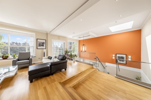 1225 Hazelton Street, Vancouver, BC - Indoor Photo Showing Other Room