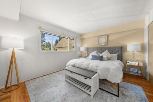 1118 Wendel Place, North Vancouver, BC - Indoor Photo Showing Bedroom