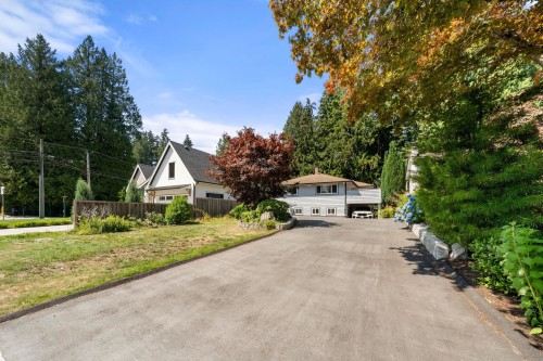 1118 Wendel Place, North Vancouver, BC - Outdoor
