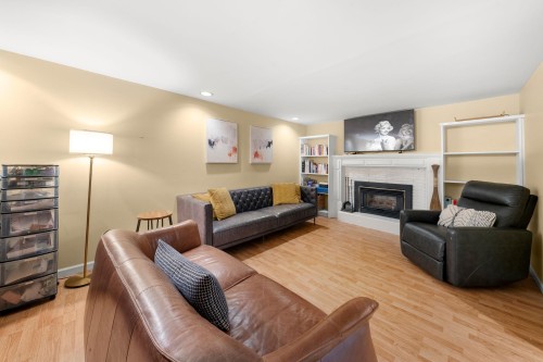 1118 Wendel Place, North Vancouver, BC - Indoor Photo Showing Living Room With Fireplace