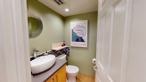 1339 Chestnut Street, Vancouver, BC - Indoor Photo Showing Bathroom