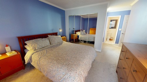 1339 Chestnut Street, Vancouver, BC - Indoor Photo Showing Bedroom