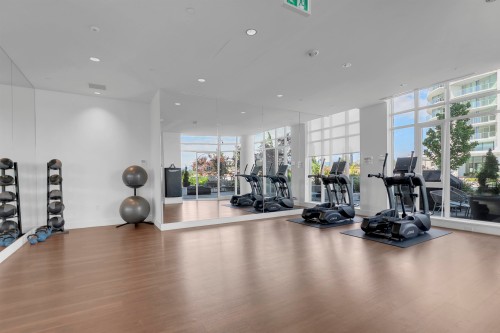 1106-7769 Park Crescent, Burnaby, BC - Indoor Photo Showing Gym Room
