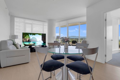 1106-7769 Park Crescent, Burnaby, BC - Indoor
